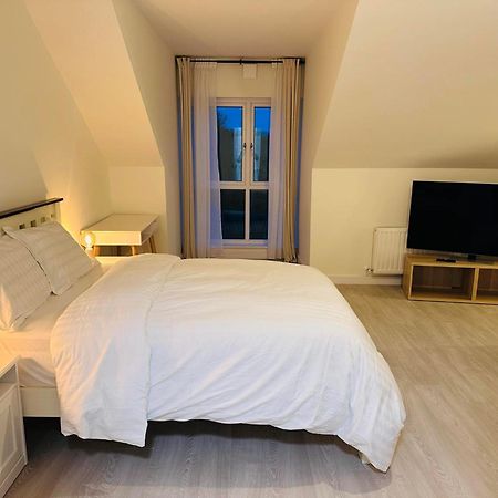 King Room With Ensuite In Dublin 클론달킨 외부 사진